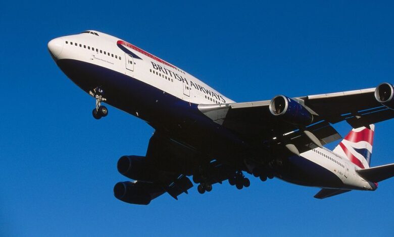 מטוס התיירות האחרון מסדרת ג'מבו 747 עולה לשמיים