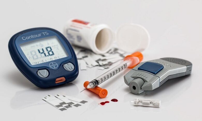 כתמים על העורף רומזים לסוכרת? 7 סימנים שצריך להכיר