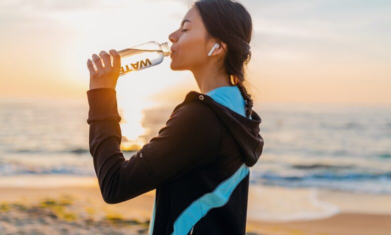 מים כדרך חיים: המחקר שמראה למה חשוב לשתות